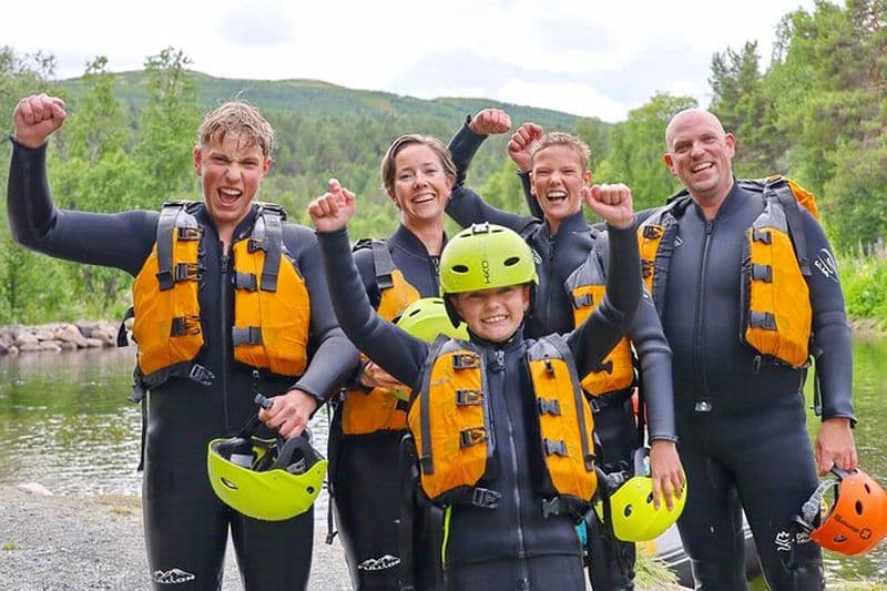 Rafting familial adapté aux enfants à Dagali près de Geilo, Norvège