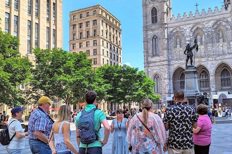 Billet Explorez le Vieux-Montréal Visite à pied en petit groupe par MTL Détours