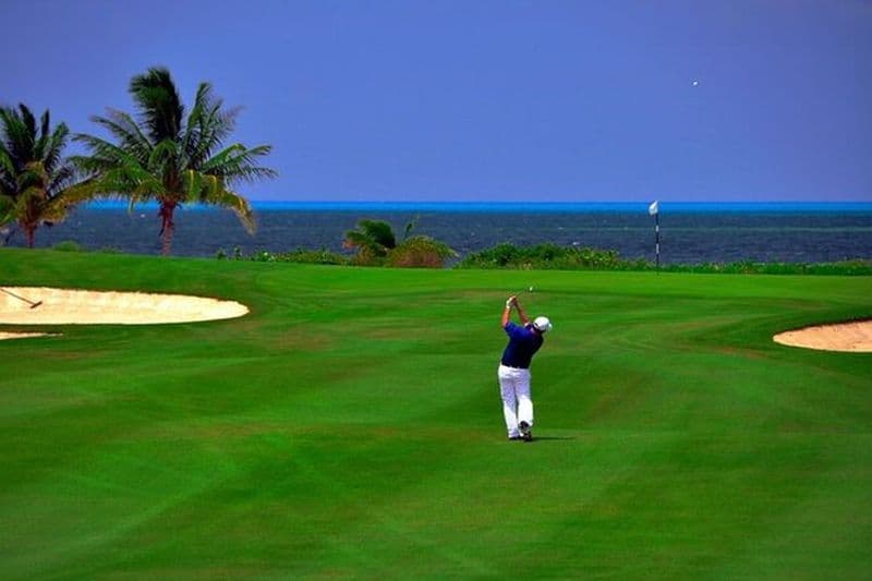 Karibana Beach Golf Club Experience à Carthagène