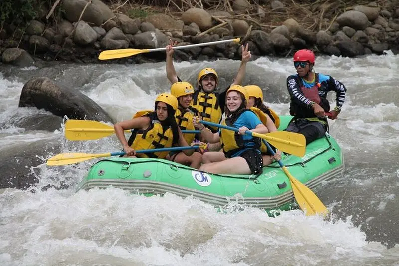 Rafting en eau vive Classes II et III