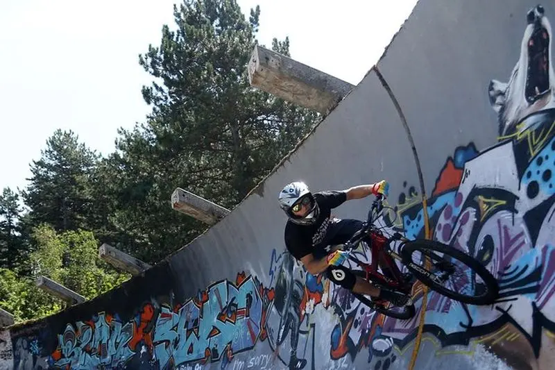 Descente à VTT en VTT à Sarajevo sur Trebevic - Demi-journée