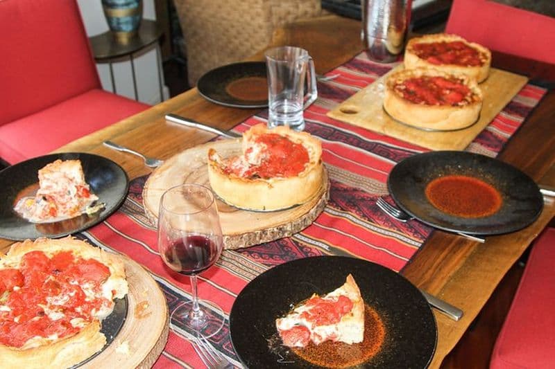 Billet Travelling Spoon Chicago-Style Deep Dish Pizza Cours de cuisine en ligne privé