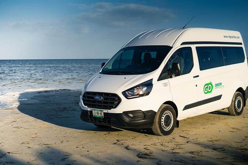 Aéroport de Cancun - Holbox (billet de ferry et de taxi inclus)