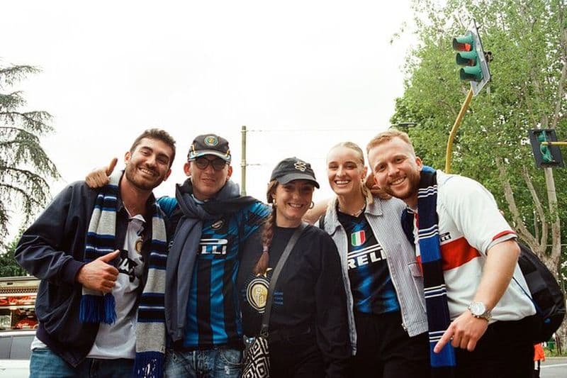 Milan: Rejoignez un match de football de Milan AC ou Inter avec Local