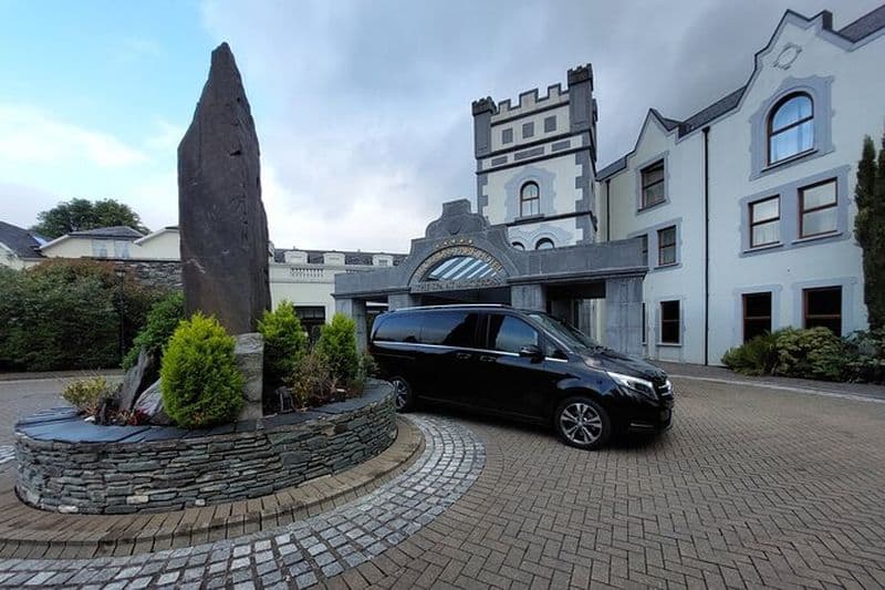 Service de voiture haut de gamme de l'hôtel Muckross Park Hotel & Spa à l'aéroport de Shannon