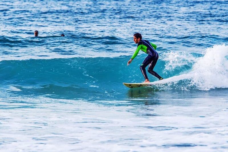 Cours de surf privé à Tel Aviv
