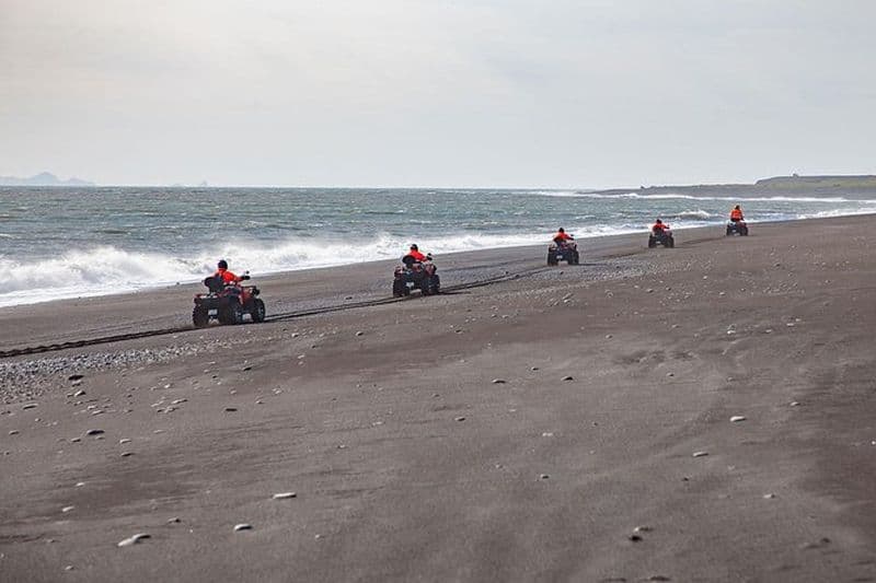 Tour en quad sur les sables de lave noires de Mýrdalur