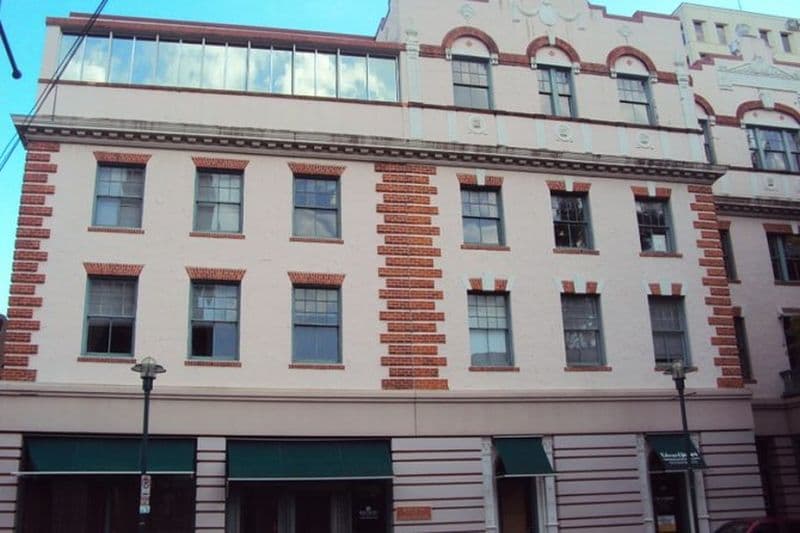 Billet Chasse au trésor autoguidée à Lafayette : Lafayette en pleine floraison