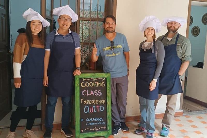 Billet Cours de cuisine à Quito avec chef, visite du marché et transport