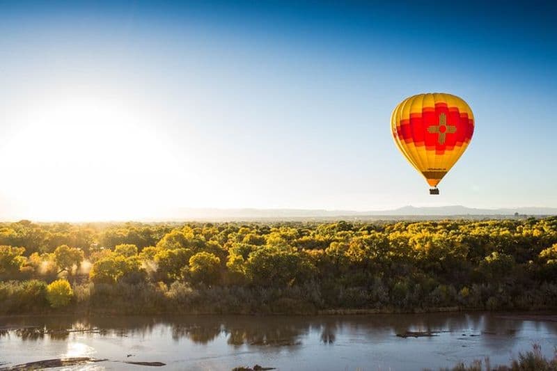 Billet Survol d'Albuquerque en montgolfière au lever du soleil