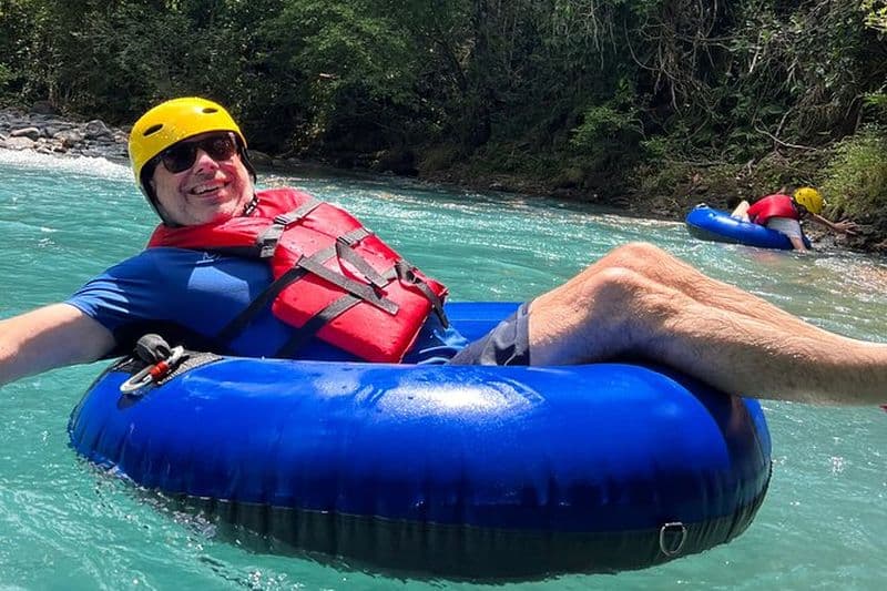 Tubing Río Celeste: Expériences d'aventure dans la nature