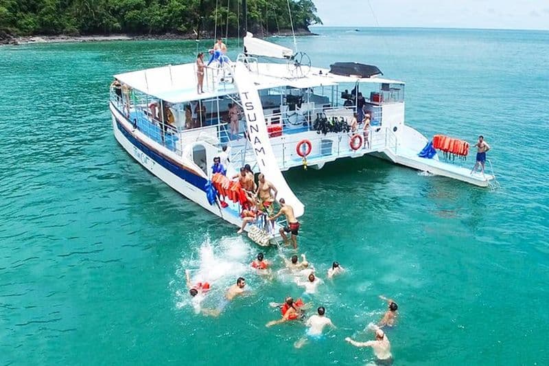 Flamingo, Guanacaste All Inclusive Catamaran Snorkel Adventure
