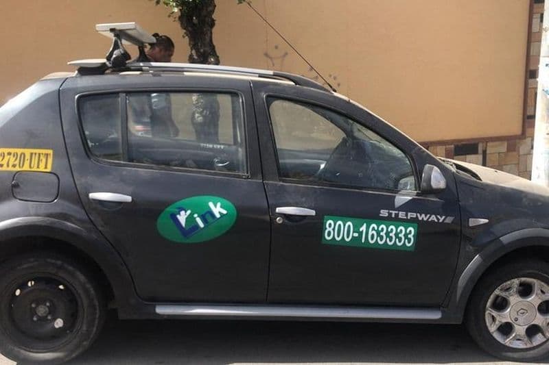 Transfert aéroport In_night