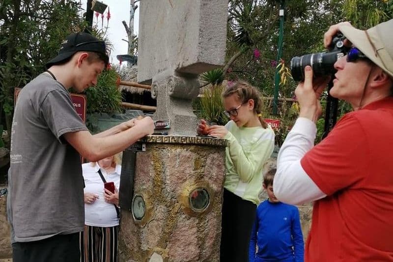 Billet Visite privée de Mitad del Mundo - Tyrolienne, Tarzan Swing et autres activités extrêmes