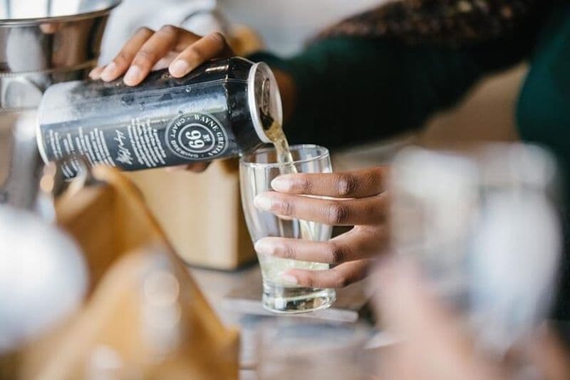 Visite de la brasserie et de la distillerie (bière artisanale, spiritueux et cocktails)