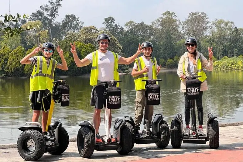 Billet Visite en Segway de Mexico : Polanco et parc de Chapultepec
