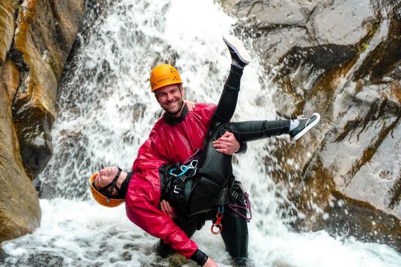 Canyoning à Chamana : Cascade de 35 mètres !