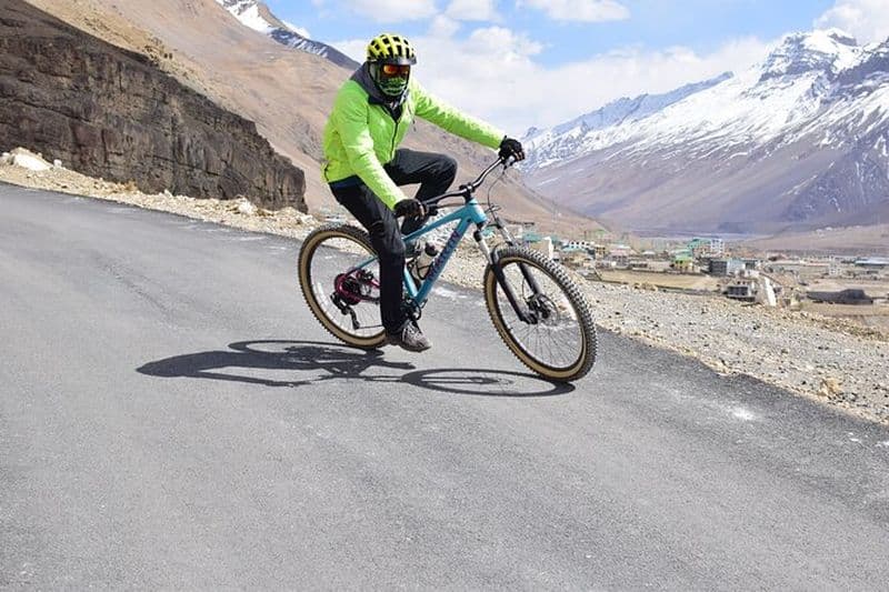 Aventure en VTT de descente à Komic