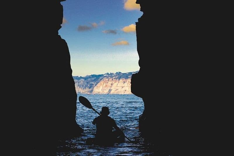 Billet Excursion en kayak dans les grottes marines de La Jolla (kayak simple)