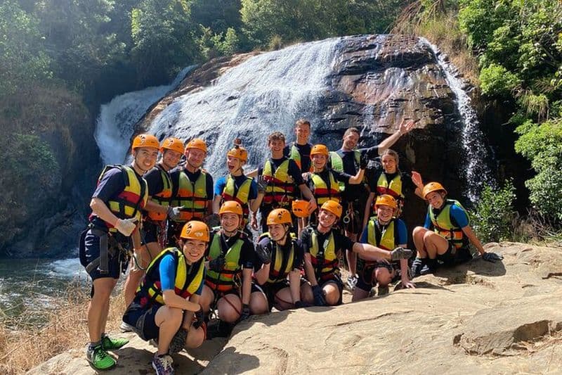 DaLat Canyoning et expérience tyrolienne de 1 500 m