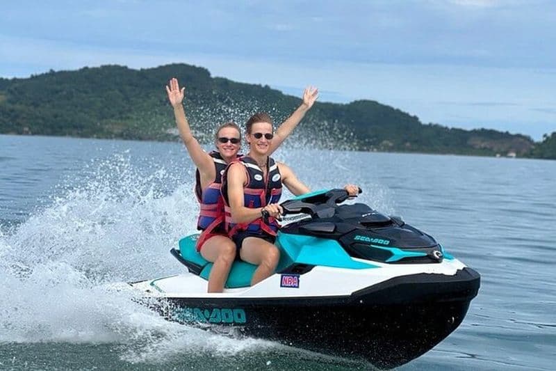 Langkawi Adrenaline Rush : Parasailing And Jet Ski Combo
