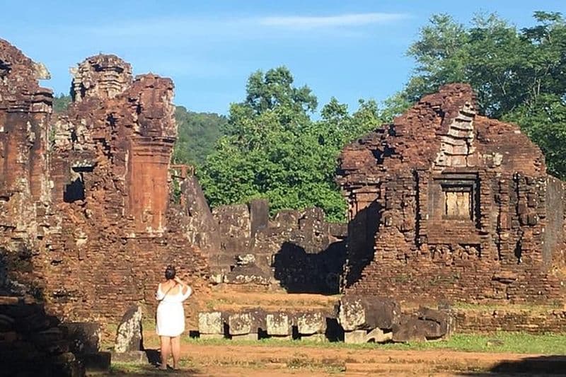 Excursion privée à terre pour visiter le sanctuaire MY SON depuis le port de TIEN SA ou de CHAN MAY