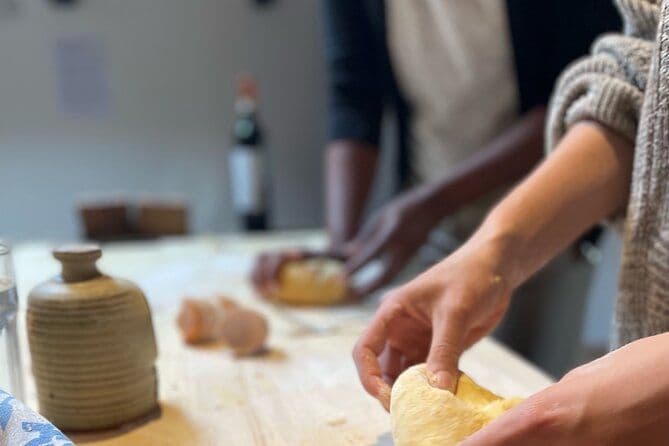 Billet Cours de cuisine de pâtes ou pizzas en famille de 2 heures à Acqui Terme