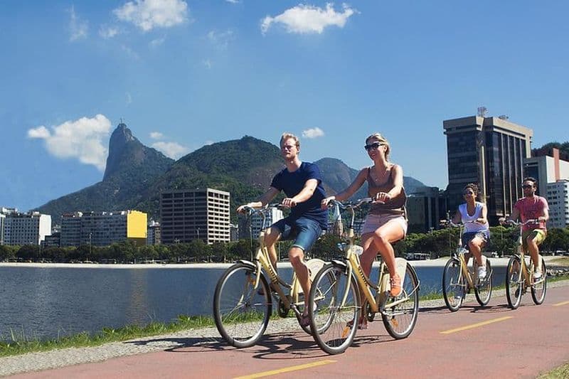 Visite panoramique en vélo en petit groupe à Rio de Janeiro