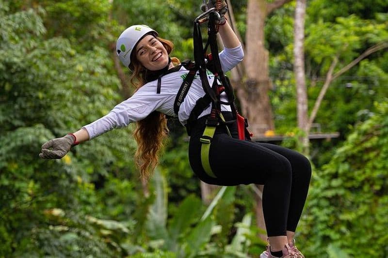 JungleQui Zipline Park à la forêt nationale d'El Yunque