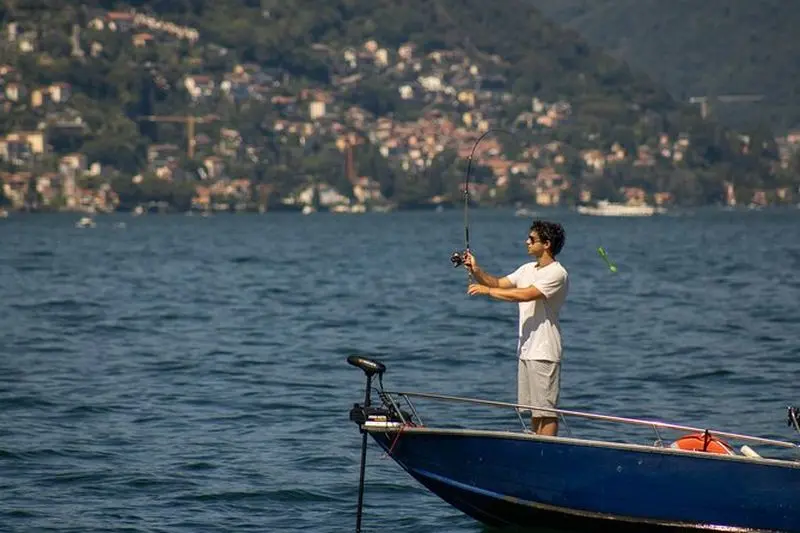 Billet Expérience de pêche privée au lac de Côme Demi-journée ou Journée complète