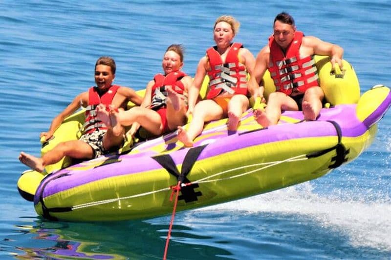 Parachutisme nautique, Banane , Canapé-Ride Jet Boat à Hurghada