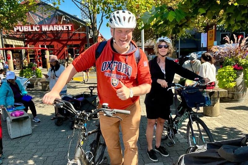 Stanley Park & Vancouver City Highlights Excursion de 4 heures à vélo 2 en 1
