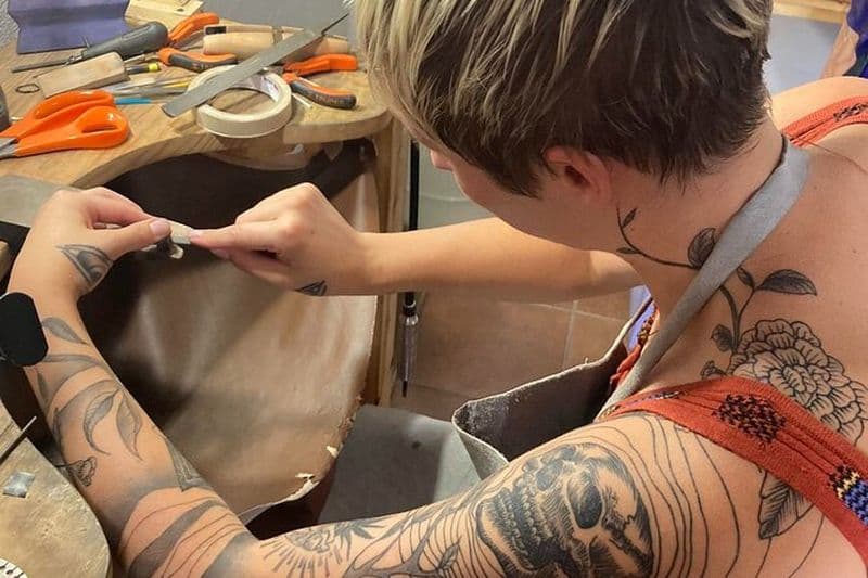 Billet Fabriquez votre propre bague en argent dans un atelier de joaillerie privé