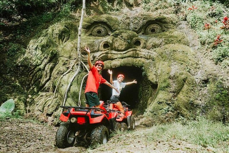 Balade privée en quad à Bali et rafting en eaux vives