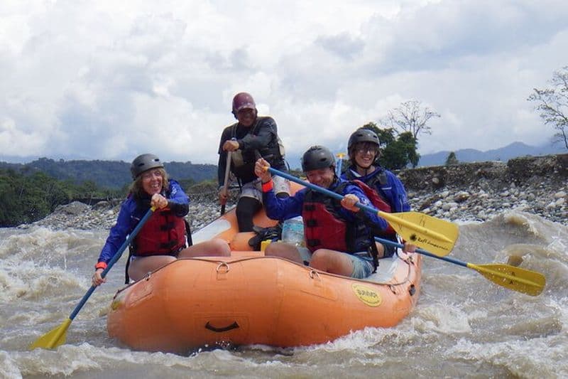 Rafting en eaux vives et aventures dans la jungle (circuit de 3 jours au départ de Quito)