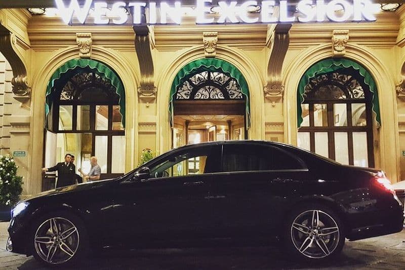 Transfert d'hôtel à l'aéroport de Florence Chauffeur privé