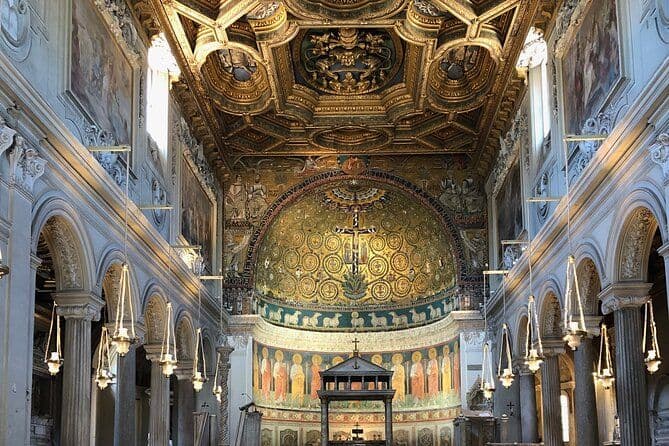 Visite de la basilique Saint-Jean de Latran de Rome