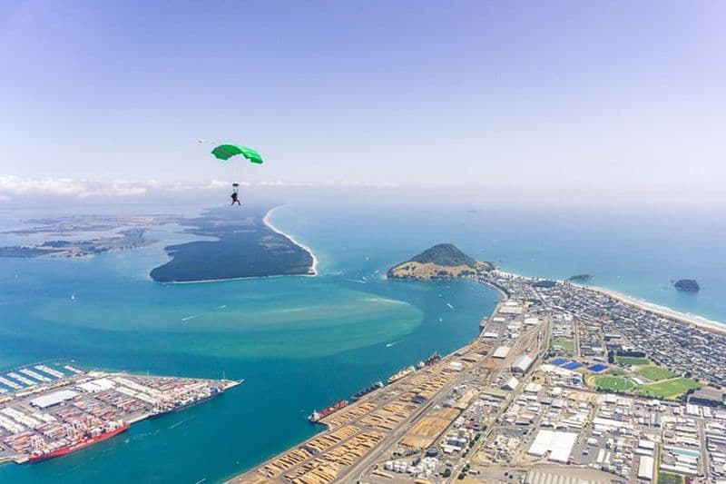 Saut en parachute tandem de 15000 pieds dans Bay of Plenty