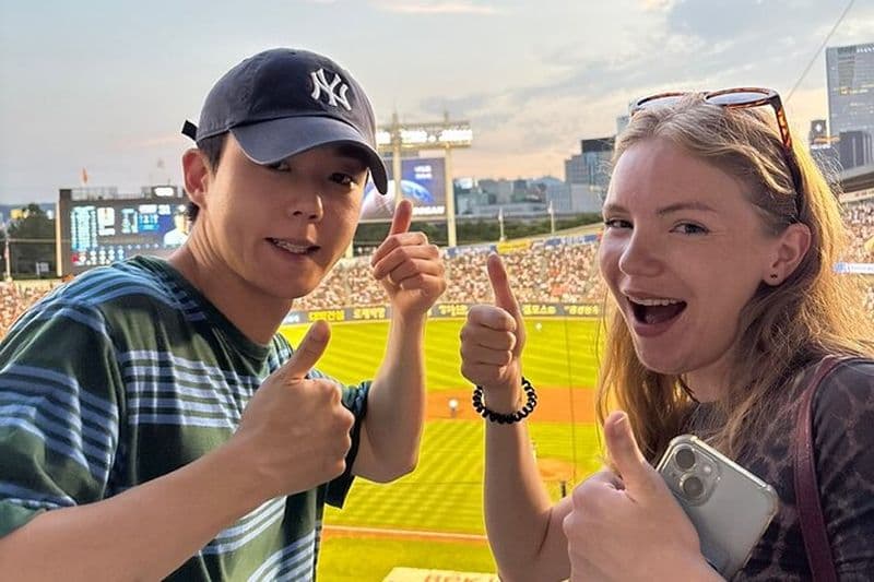 Match de baseball Coréen Soirée et dîner avec des habitants autour de bières fraîches