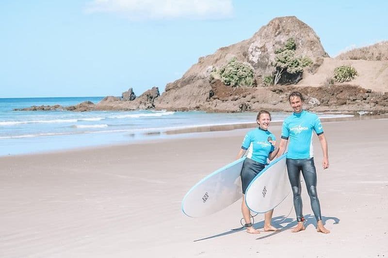 Billet Cours de Surf 2 Heures - Plage Te Arai