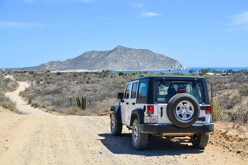 Visite privée : aventure en jeep 4X4 au départ de Los Cabos