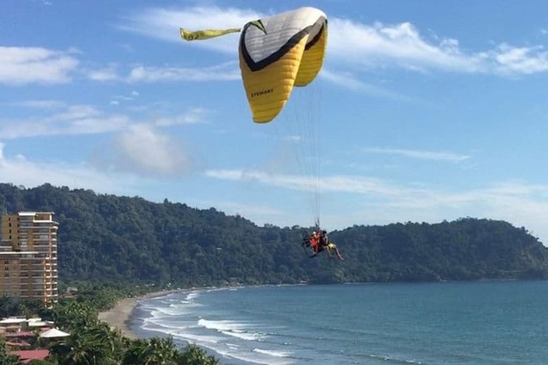 Vols en parapente et en paramoteur en tandem à Jaco