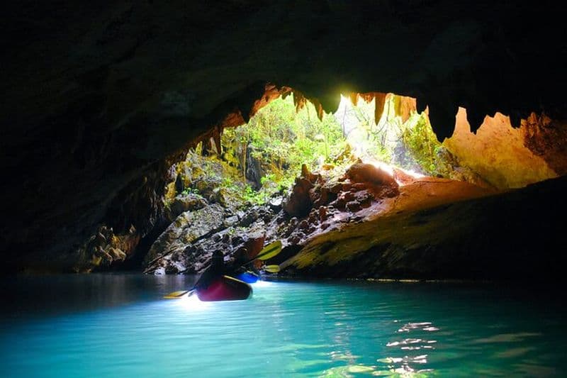 Billet Aventure ultime en kayak dans les grottes au Belize