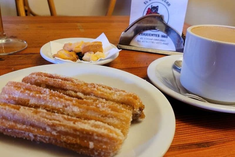 Dégustation de chocolat chaud et de churros El Gato Negro de Buenos Aires