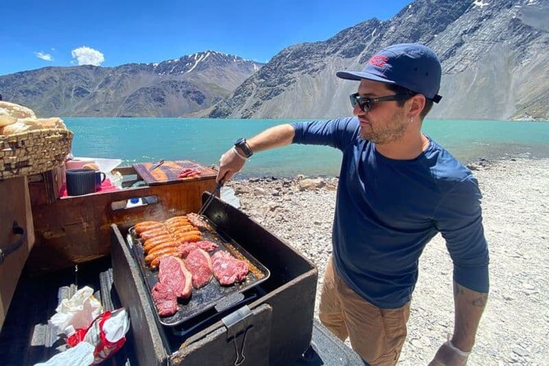 Billet Excursion en jeep 4x4 à Embalse el Yeso avec barbecue semi-privé