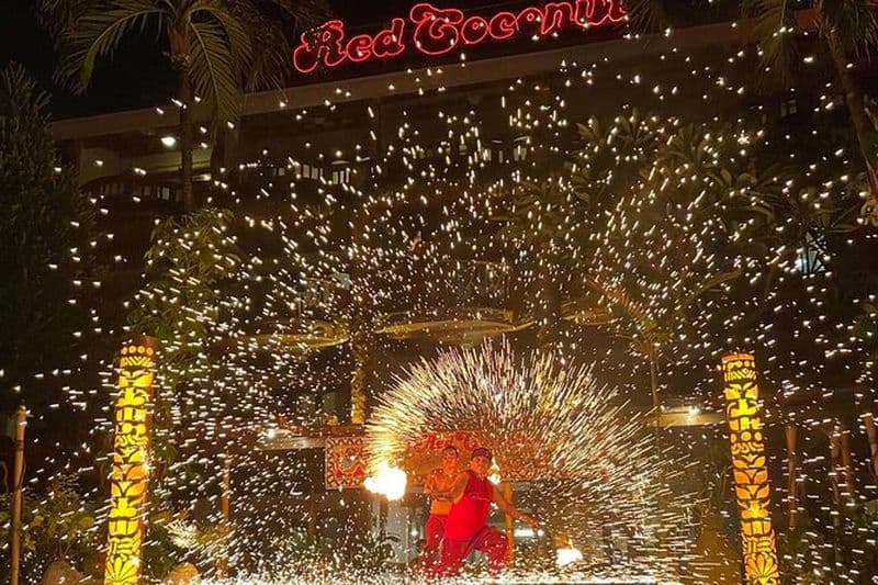 Billet Spectacle de danse du feu à l'hôtel Red Coconut Beach