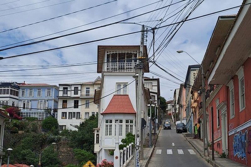 Transfert aller/retour en croisière depuis/vers Santiago et visite de Valparaíso