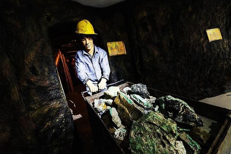 Billet Musée de l'Emeraude & Bijoux Atelier : visite des coulisses