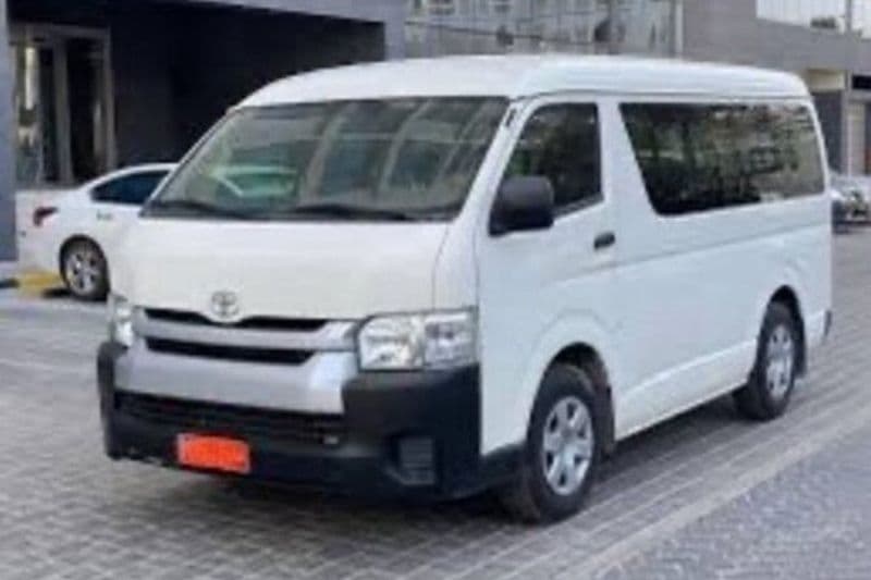 Transfert de groupe : Aéroport de Mascate (15 - Bus de places)