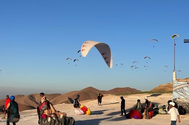 Parapente De Marrakech Dans Le Désert D'Agafay Avec Transferts